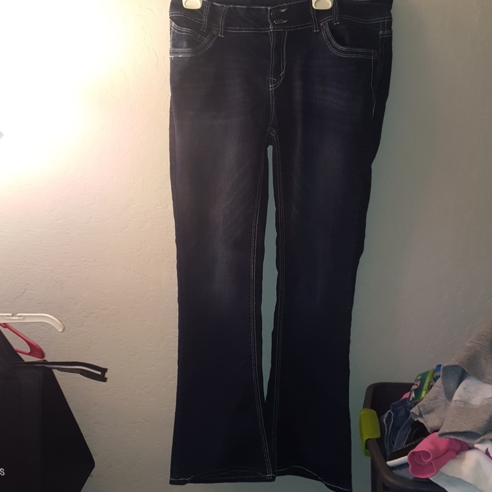 Womens wallflower blue jeans size 17